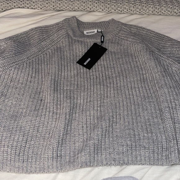 ASOS // Weekday Cassandra Sweater Grey NWT🌛 - Picture 10 of 16